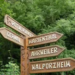 Bed & Breakfast Eifelpension Brueckenschenke