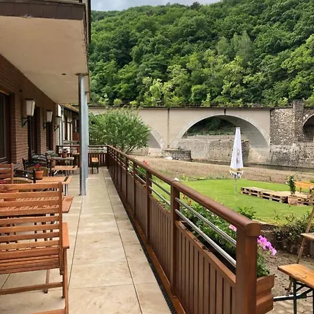 Nocleg ze śniadaniem Eifelpension Brueckenschenke Fuchshofen