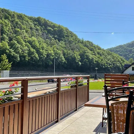 Nocleg ze śniadaniem Eifelpension Brueckenschenke 3*